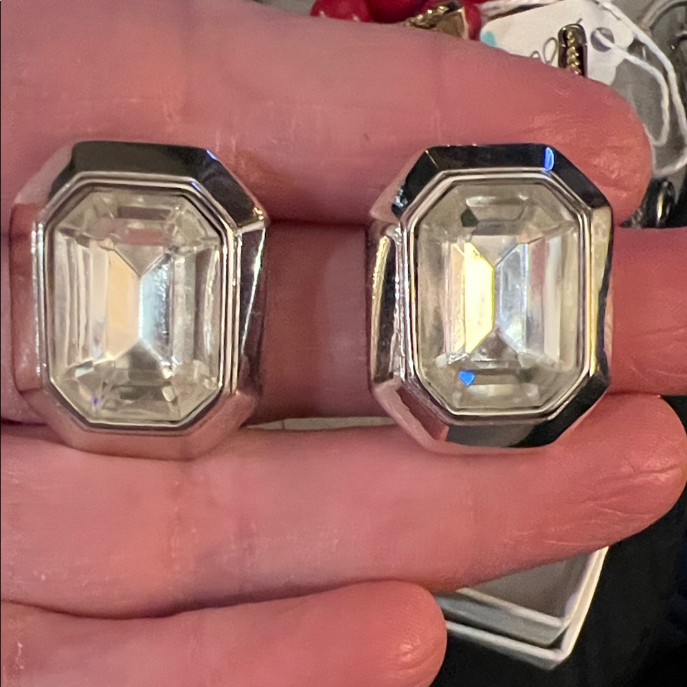 Vtg Monet Faceted Stone Earrings